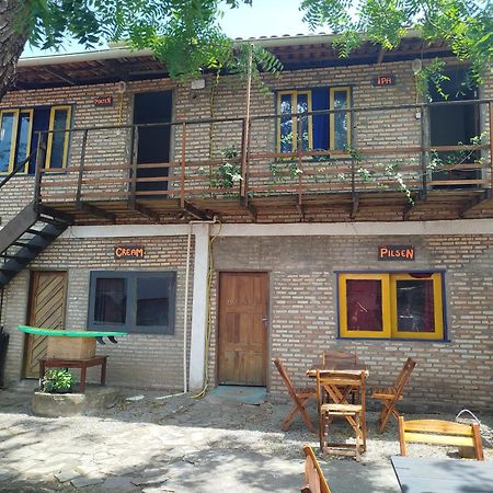 Waves Hostel & Pub Praia de Pipa Exterior photo